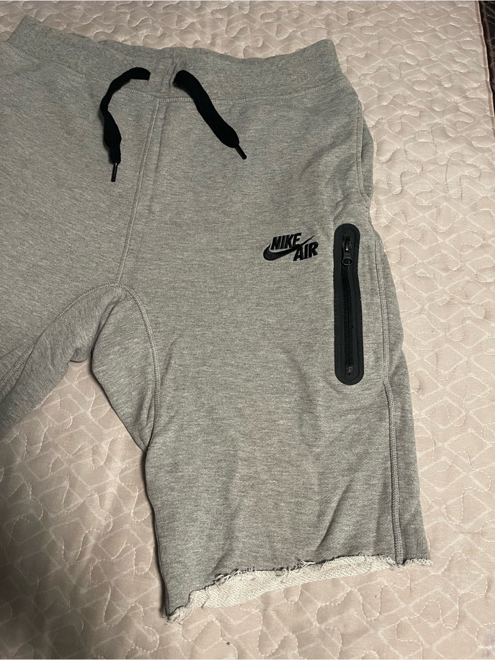Nike Shorts - Picture 3 of 7